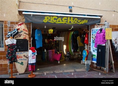 Buy Men's Clothing in Tenerife .